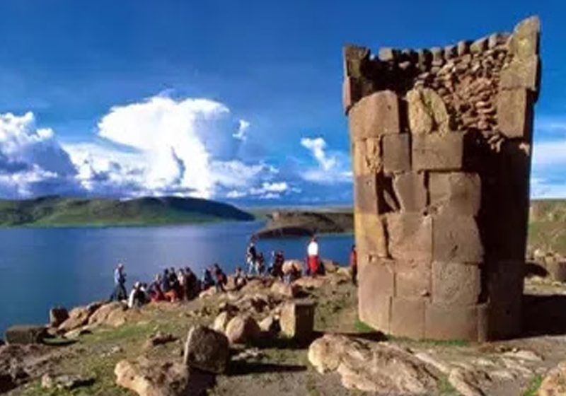 chullpas de sillustani caminoincasalkantay.com