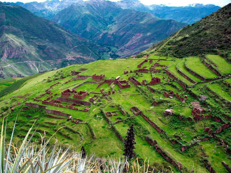 The Trekking Huchuy Qosqo 1 day